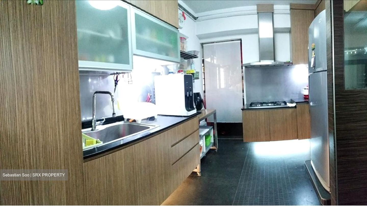 Blk 234A Serangoon Avenue 2 (Serangoon), HDB Executive #604253301